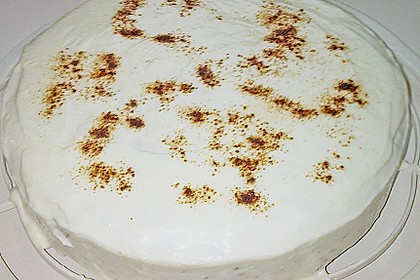 Karottenkuchen mit Frischk&auml;seguss