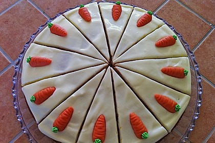 Karottenkuchen mit Frischk&auml;seguss 4