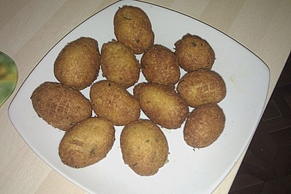 Eier - K&auml;se - B&auml;llchen