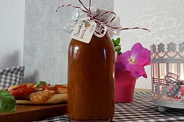 Tomatensoße auf Vorrat
