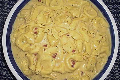 Spaghetti Carbonara mit Speck unt Petersilie 4