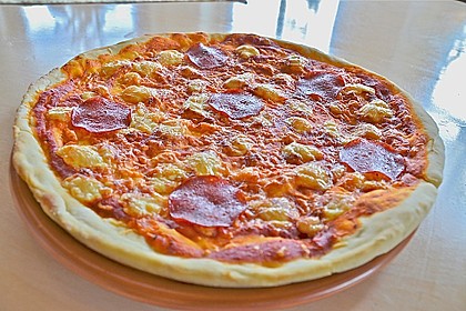 Italienischer Pizzateig 55