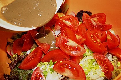 Salatdressing f&uuml;r gemischten Salat 1