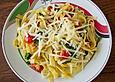 Tagliatelle mit Tomaten und Rucola