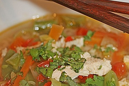 Asiatische Hühner - Nudelsuppe 7
