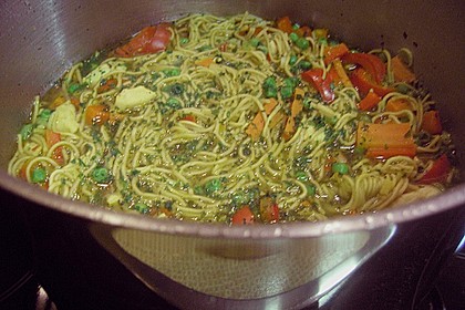 Asiatische Hühner - Nudelsuppe 20
