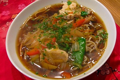Asiatische Hühner - Nudelsuppe 17