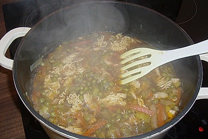 Asiatische Hühner - Nudelsuppe 21