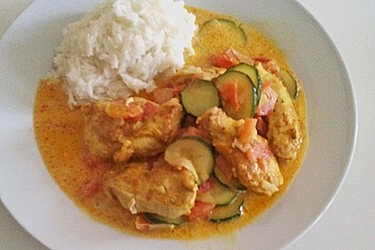 Urmelis Hähnchenbrust in Zucchini - Curry - Sahne - Sauce 32