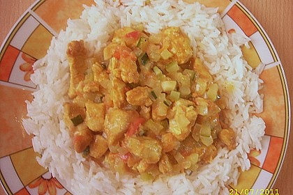 Urmelis Hähnchenbrust in Zucchini - Curry - Sahne - Sauce 33