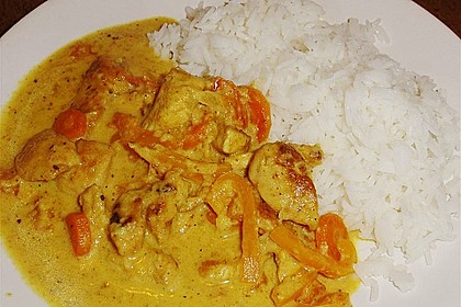 Urmelis Hähnchenbrust in Zucchini - Curry - Sahne - Sauce 39