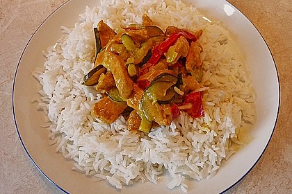 Urmelis Hähnchenbrust in Zucchini - Curry - Sahne - Sauce 23