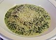 Rahmsuppe vom Feldsalat mit Parmesan
