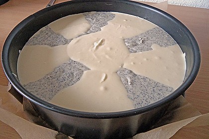 Mohn - Quark - Fleckerl - Kuchen 9