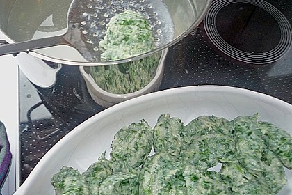 Spinat - Käse - Nocken 8
