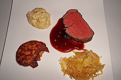 Rinderfilet mit  Balsamicosauce 24
