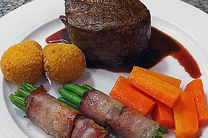 Rinderfilet mit  Balsamicosauce 26