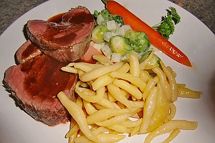 Rinderfilet mit  Balsamicosauce 28