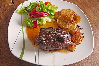 Rinderfilet mit  Balsamicosauce 32