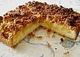 Apfelkuchen mit Zwiebackhaube