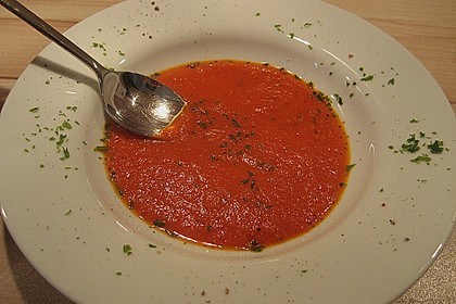 Tomatensuppe 24