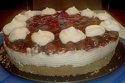Philadelphiatorte mit Erdbeeren 4