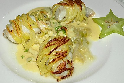 Zander im Kartoffelmantel auf Fenchelgemüse mit Senfsauce 2