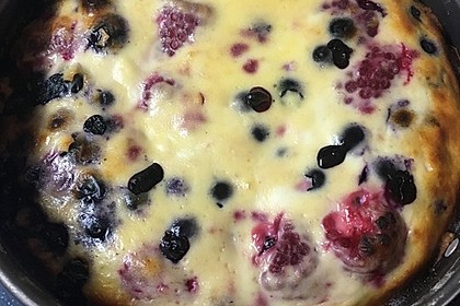 Finnischer Blaubeerkuchen mit Kermaviili 8