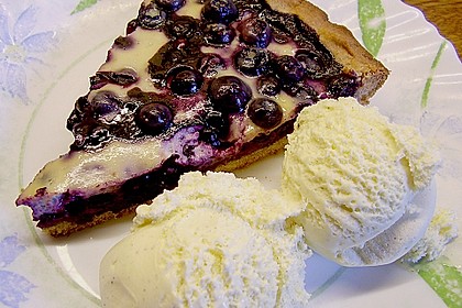 Finnischer Blaubeerkuchen mit Kermaviili 2