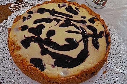 Finnischer Blaubeerkuchen mit Kermaviili 20