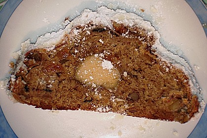 Fr&uuml;chtestollen de luxe mit Marzipanf&uuml;llung