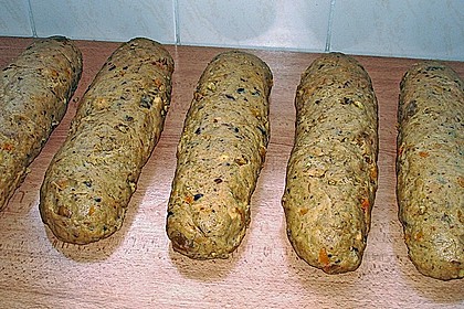 Fr&uuml;chtestollen de luxe mit Marzipanf&uuml;llung 3