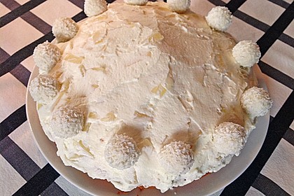 Raffaello Torte 104