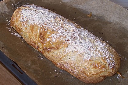 Südtiroler Apfelstrudel 26