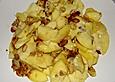 Apfelpfanne, mit geschmolzenem K&auml;se