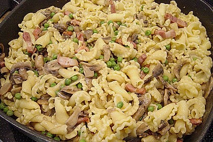 Bandnudeln mit Sahnesauce 1