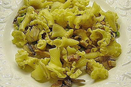 Bandnudeln mit Sahnesauce 2