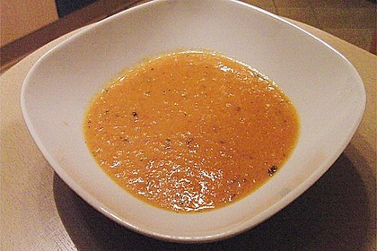 Tomatensuppe 16