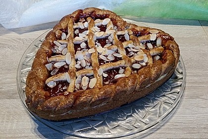 Linzer Torte aus Mürbteig 10
