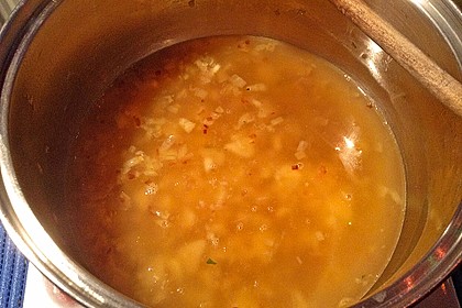 Knoblauchsuppe mit Parmesan 8