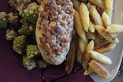 Hähnchenfilets mit Macadamia - Kruste und Brokkoli an Balsamico 4