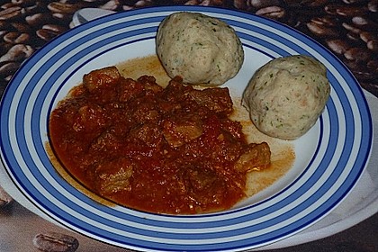 Ungarisches Gulasch / Pörkölt 56