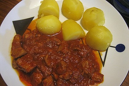 Ungarisches Gulasch / Pörkölt 33