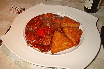 Ungarisches Gulasch / Pörkölt 29