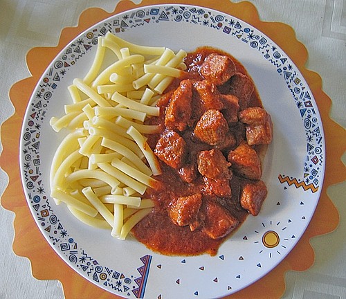 Ungarischer Gulasch / Pörkölt (Rezept mit Bild) | Chefkoch.de