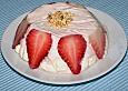 Erdbeer - Charlotte mit Marzipan