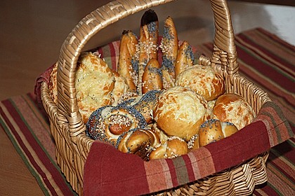 Laugengeb&auml;ck 6