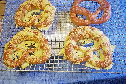 Laugengeb&auml;ck