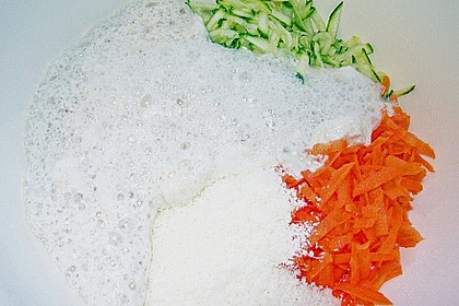 M&ouml;hren - Zucchini - Brot mit Parmesank&auml;se