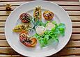 Salat aus Ofentomaten und gegrilltem Ziegenk&auml;se